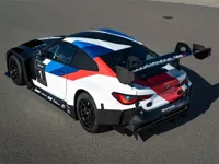image bg BMW M4 GT3 Slide